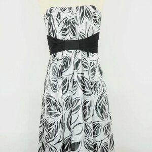 White House Black Market White & Black Floral Leaf Pleated Strapless Dress 4